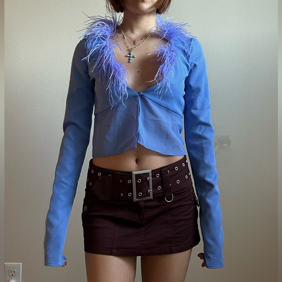 Danielle Guizio periwinkle feather trimmed crop top - Picture 4 of 5